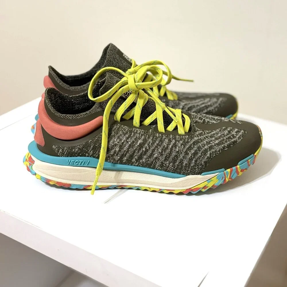 The North Face Vectiv Escape Knit Trail Shoes, Size 7.5 - Picture 2 of 9